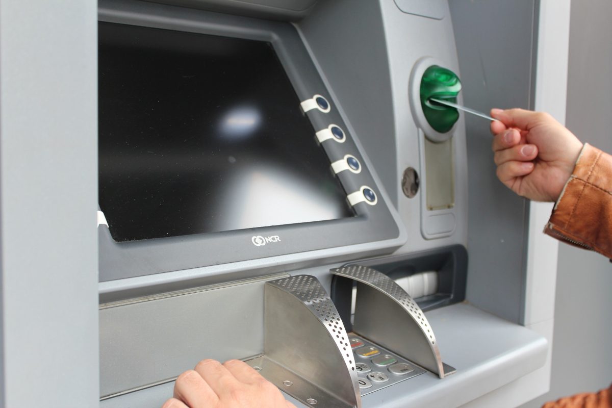 bankomat bankomat